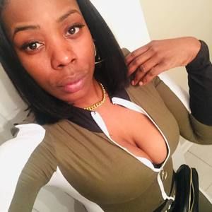 Meet your Posher, Savannah